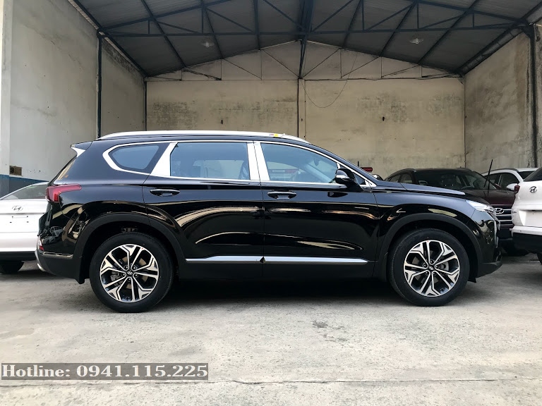 giá xe SantaFe 2020 màu Đen